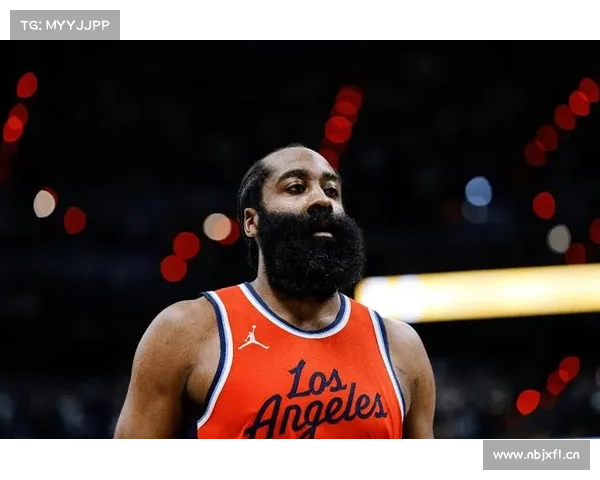 NBA交易日在即,球员市场出现多条大鱼,保罗替身有望签下1份肥约 NBA交易日在即,球员市场出现多条大鱼,保罗替身有望签下1份肥约